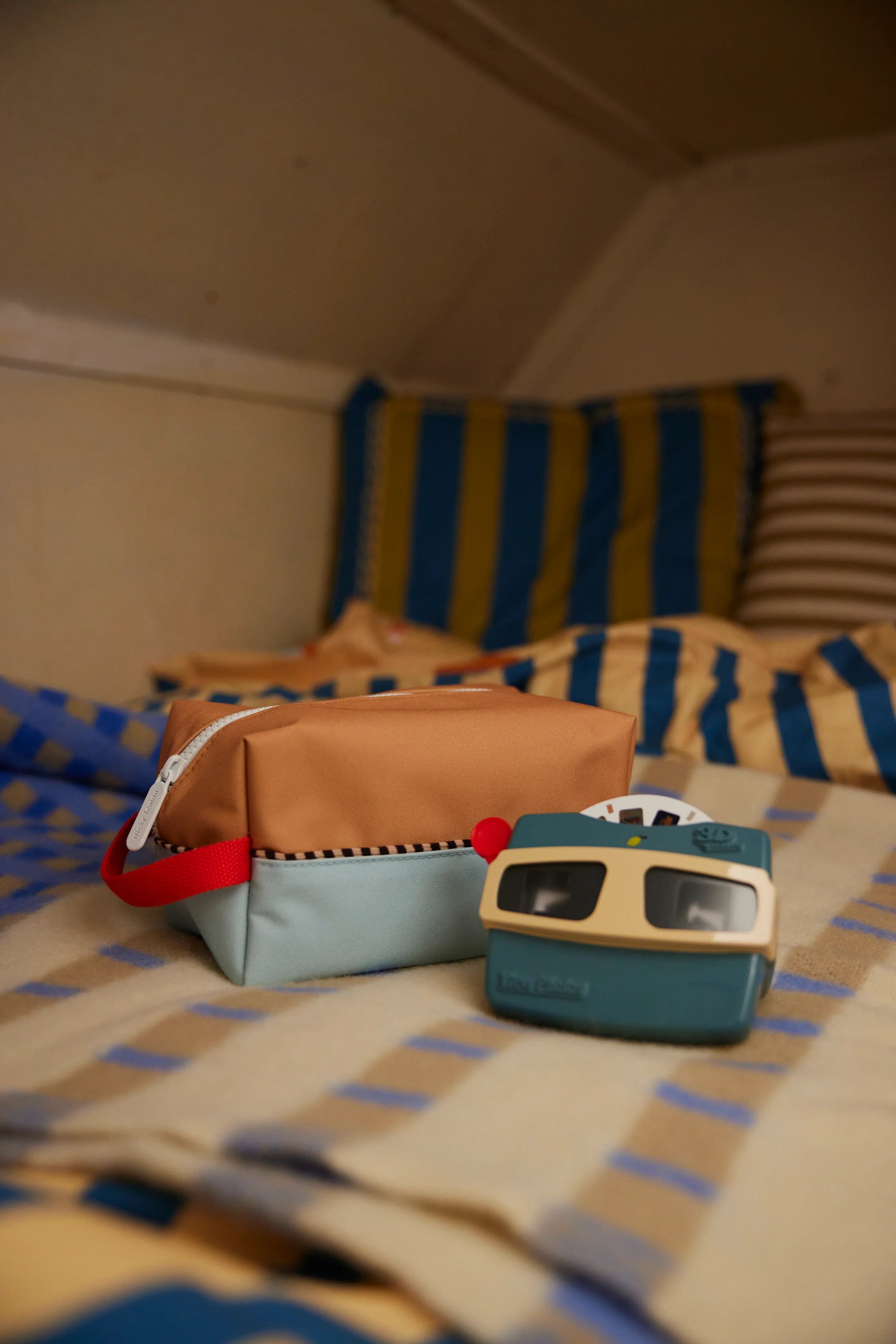 Toiletry Bag Wonders Colourblocking Jane Beige Zissou Blue - Sticky Lemon