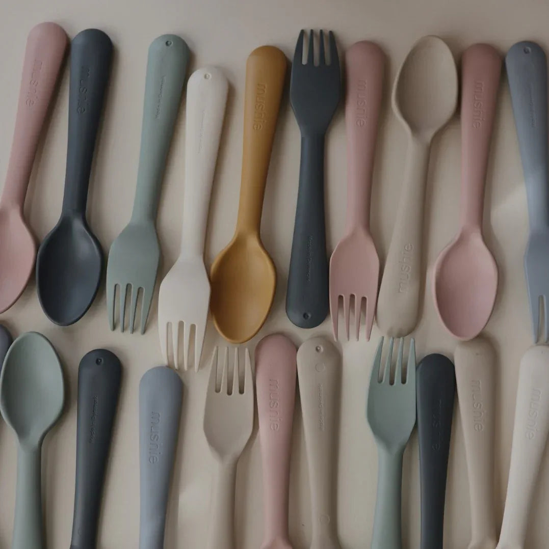 Bestek Smoke - Mushie