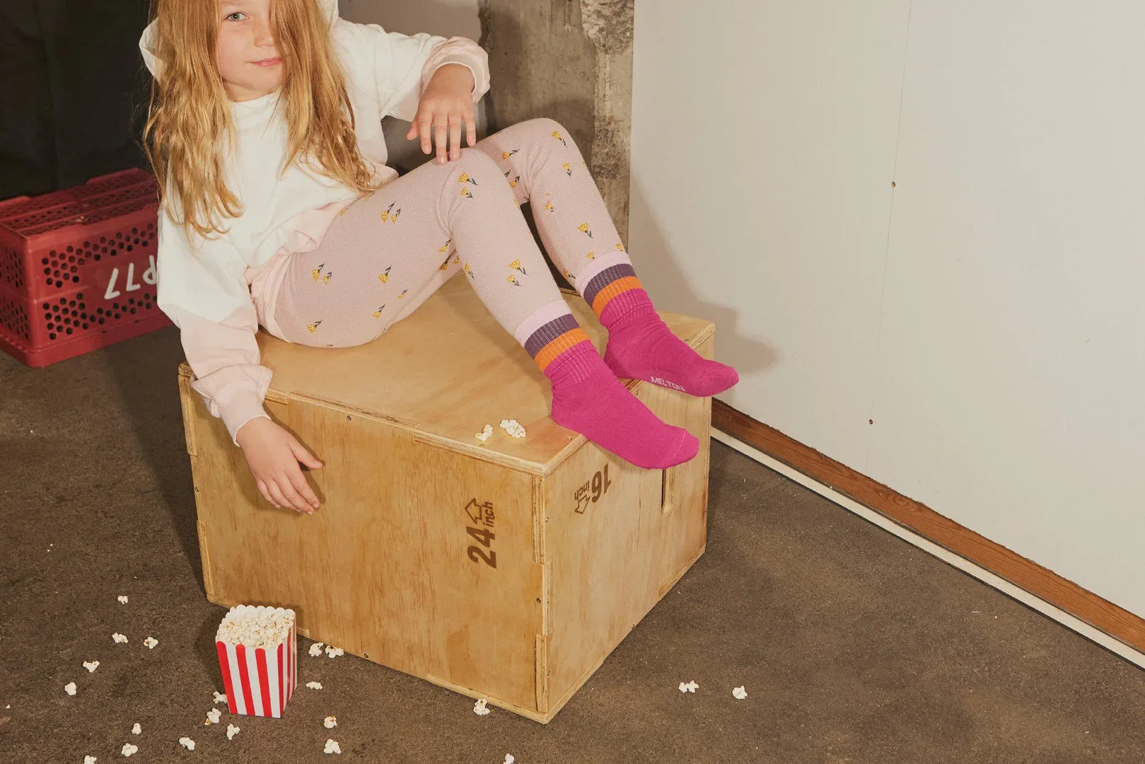 Wide Stripes Socks Festival Fuchsia - KDkes