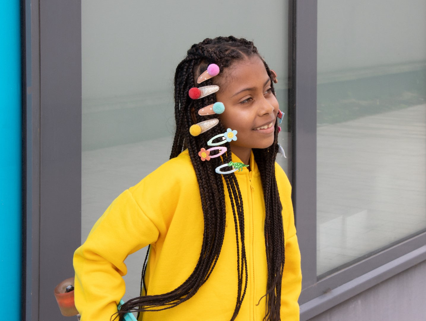 Colour Pop Pom Pom Clips