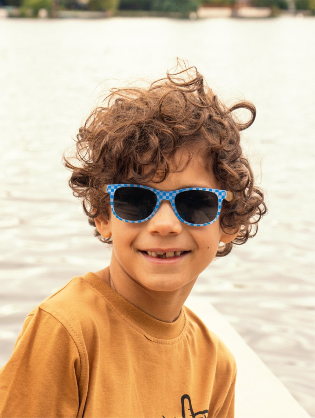 Retro Racing Check Sunglasses