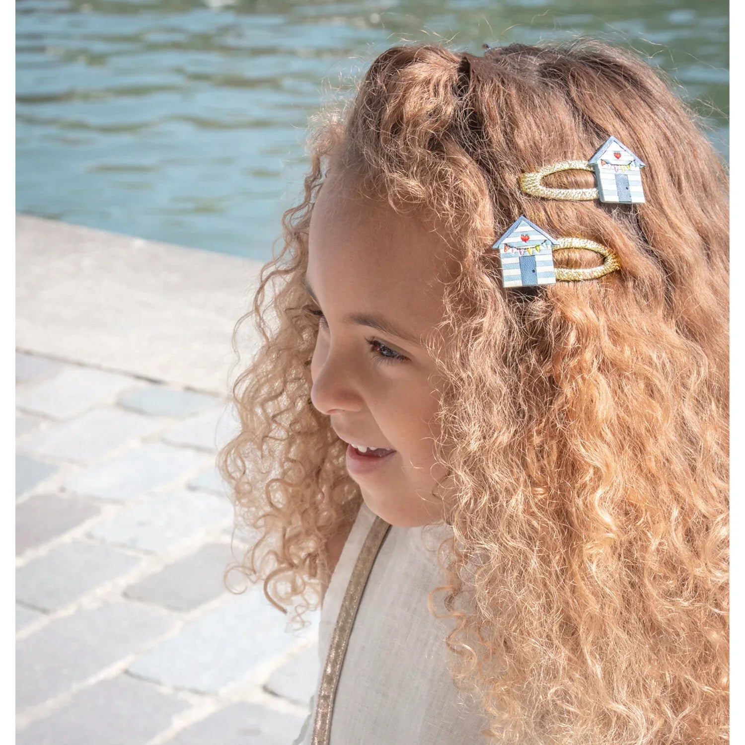 Little Beach Hut Clips - Rockahula