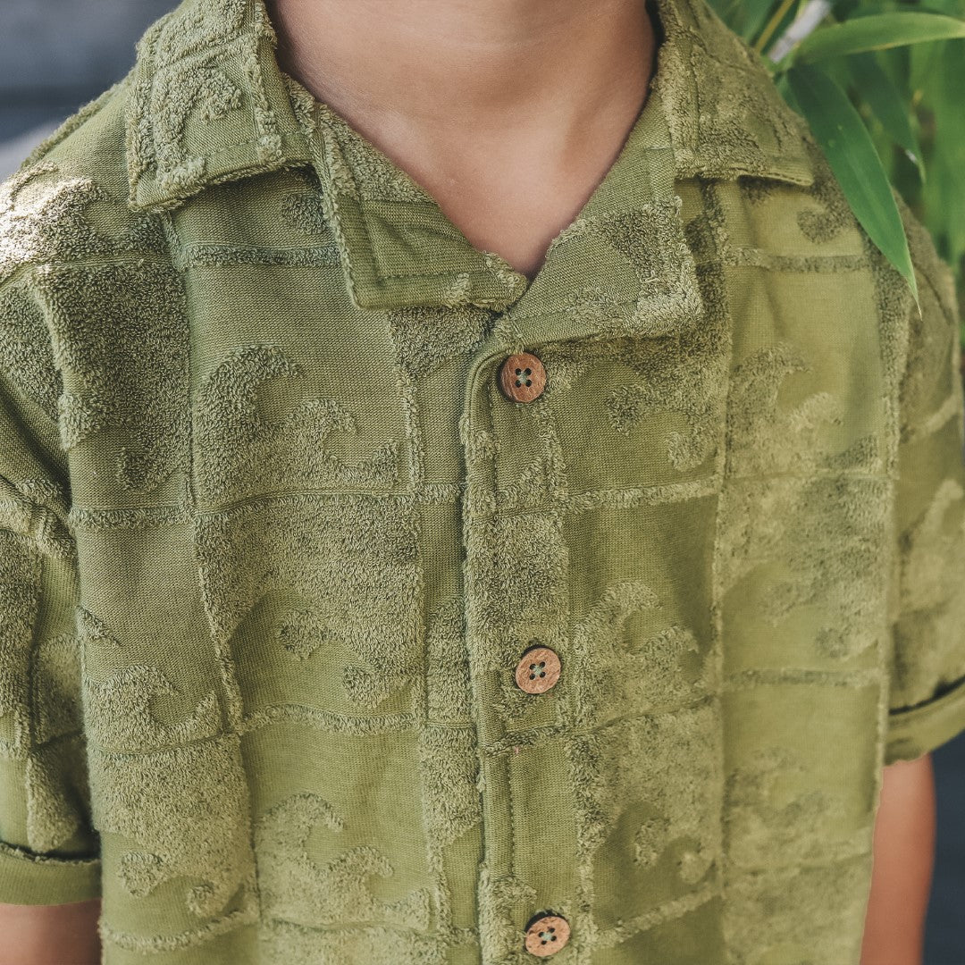 Loose Shirt Wave Iguana