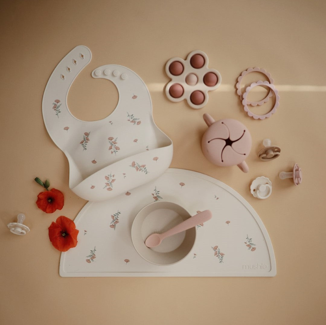 Silcone Bib Pink Flowers