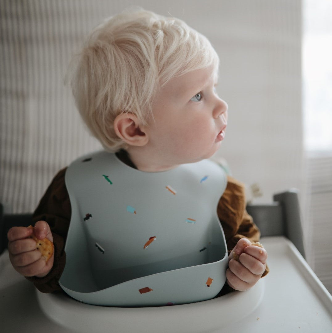 Silicone Bib Retro Cars