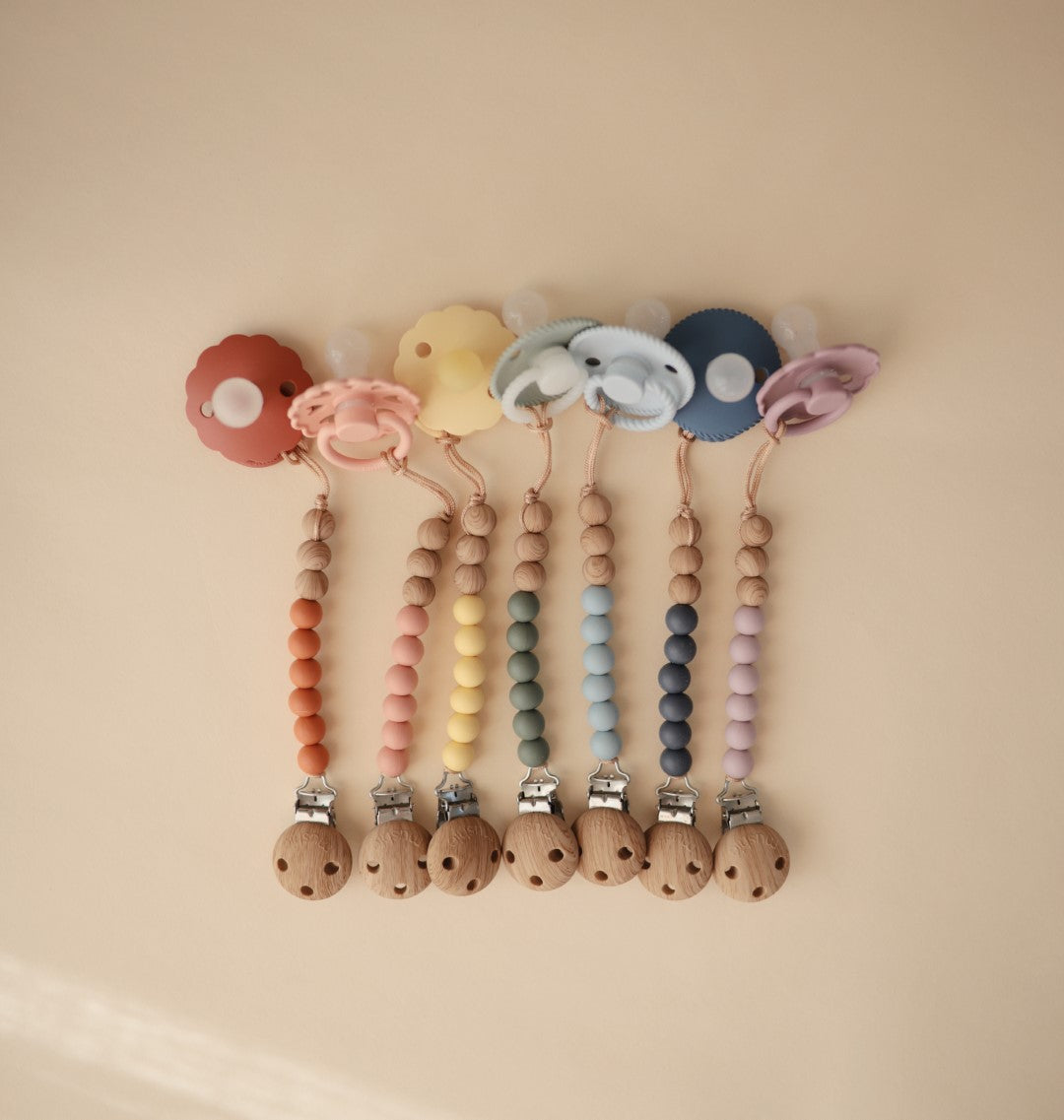 Eva Pacifier Clip Mauve