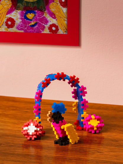 Inspired Kahlo The Frame 350 pcs