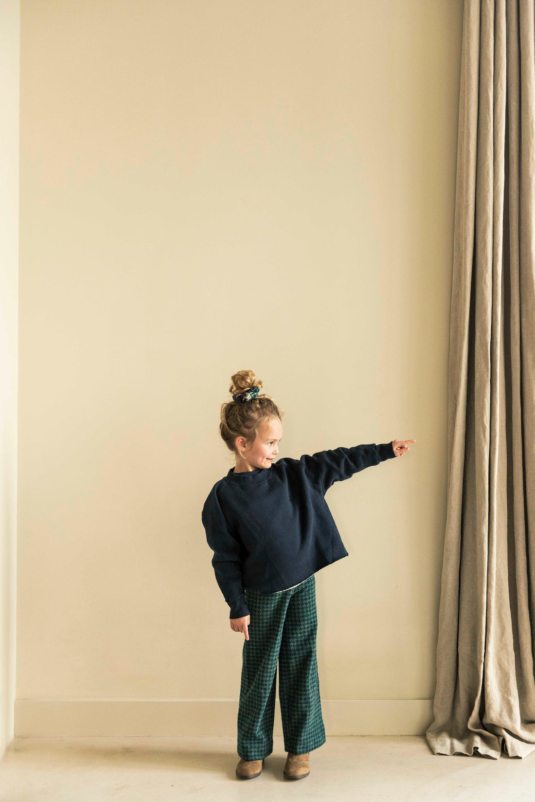 Billie Sweater Navy Blue