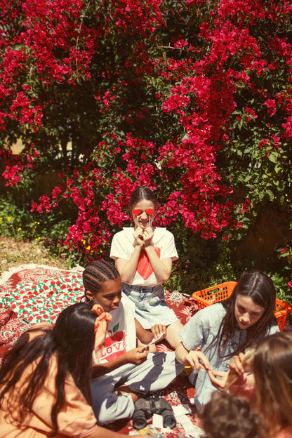 Sleeveless T-shirt Ecru With Apple Print - Piupiuchick