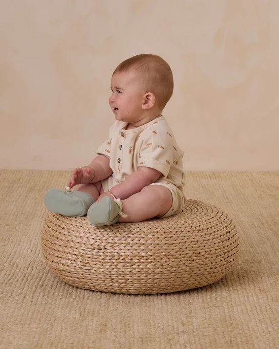 Short Sleeve One-Piece Carrots