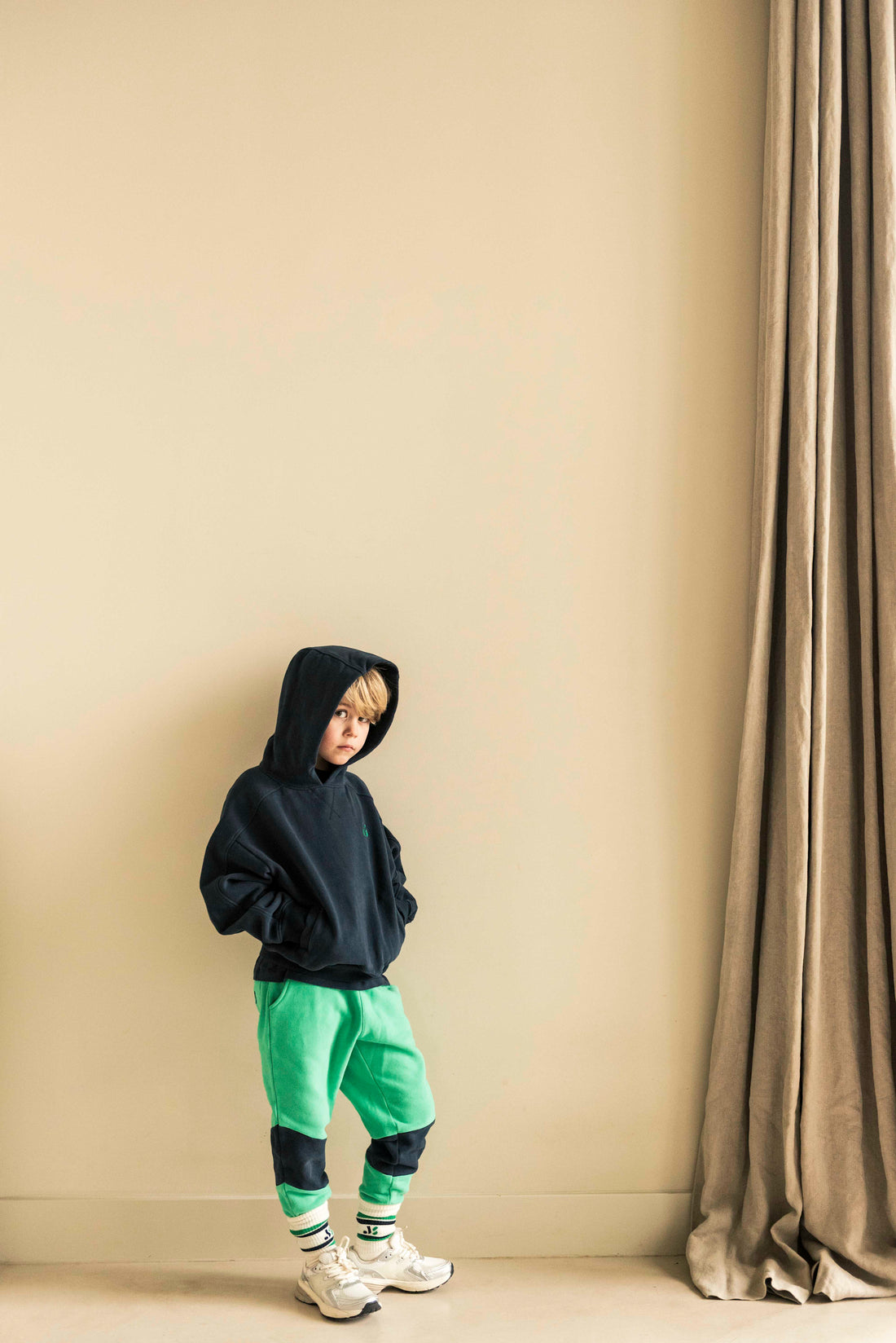 Taka Hoodie Navy Blue