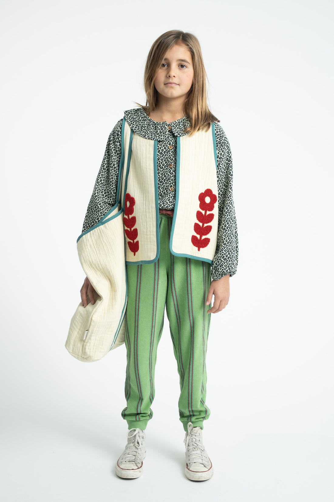 Waistcoat Ecru With Embroidered Red Flowers